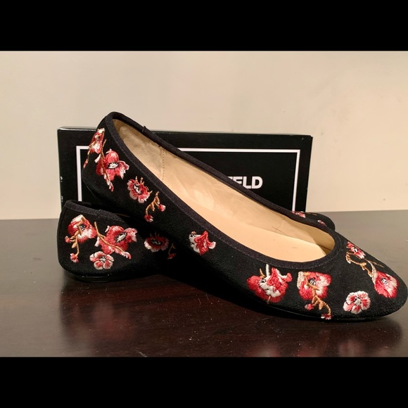 Floral Flats - Picture 5 of 5